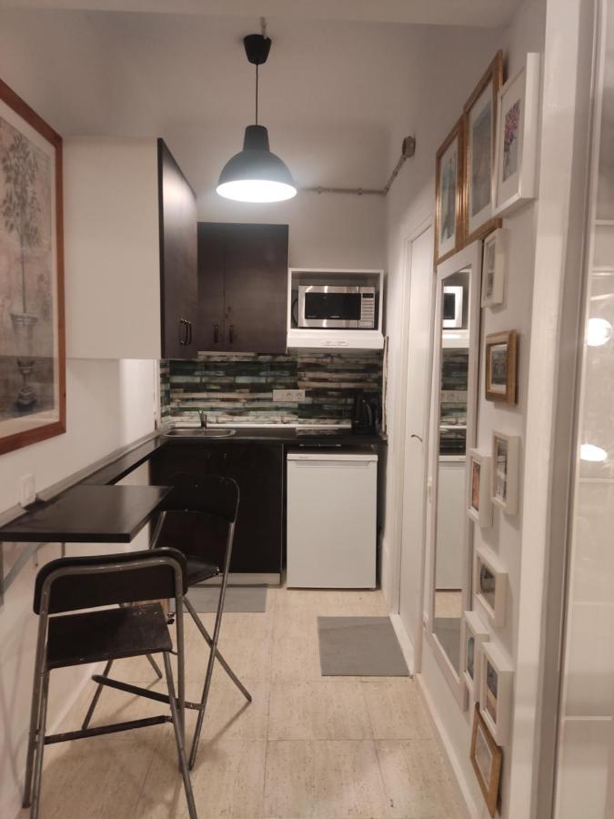 Mini House Loft 25M2 In Barcelona Villa Exteriör bild